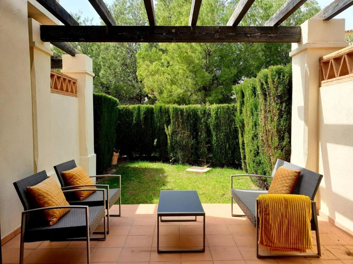 Adosado Los Olivos, Sierra Cortina Финестрат Экстерьер фото